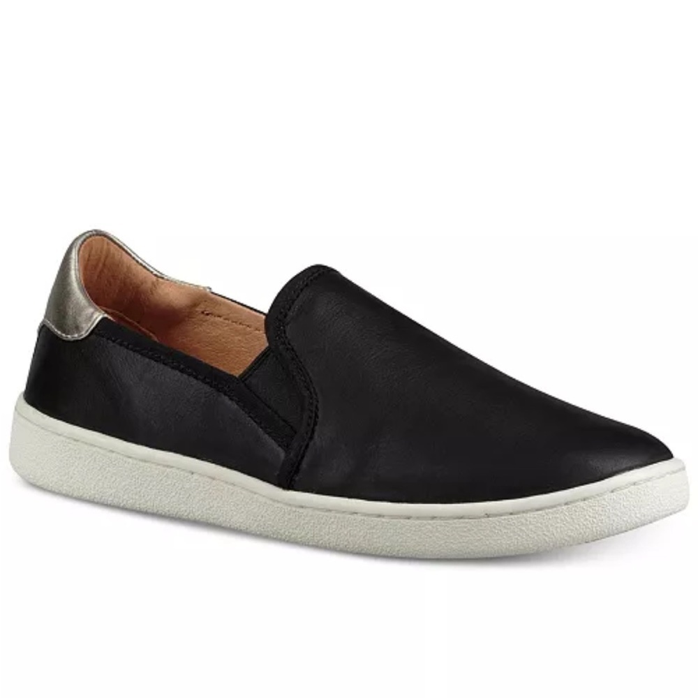 Ugg Cas black Leather Sneakers 7 workwear minimalist‎ staple athleisure boho